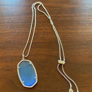 Kendra Scot Elegant large Blue Pendant Necklace